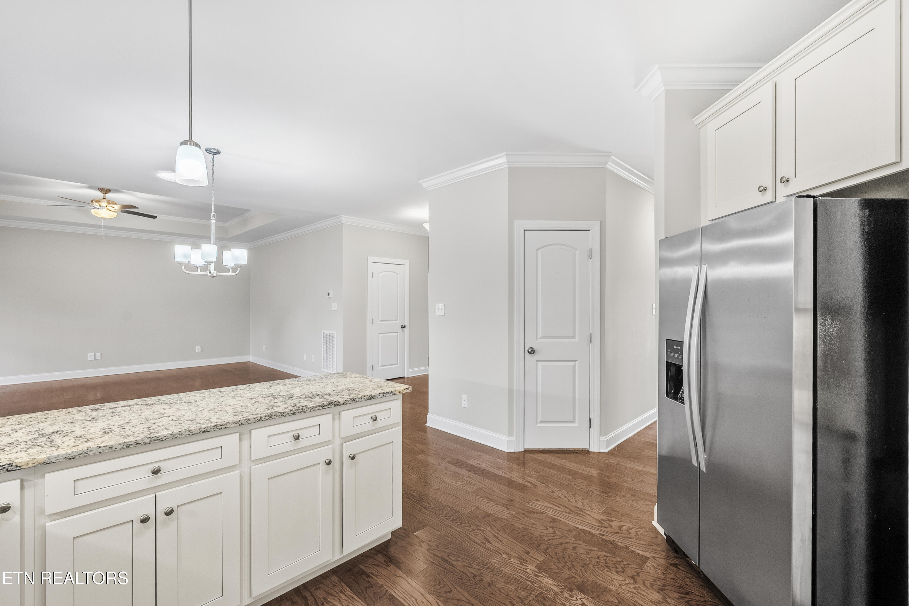 112 Gadusi Circle Loudon, TN 37774 - Photo 13 of 36 Kitchen