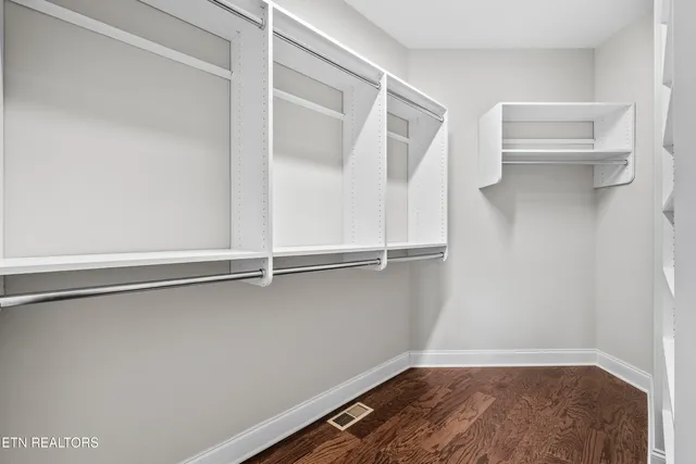 $469,000 | 112 Gadusi Circle, Loudon, TN 37774