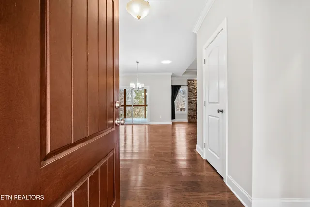 $469,000 | 112 Gadusi Circle, Loudon, TN 37774