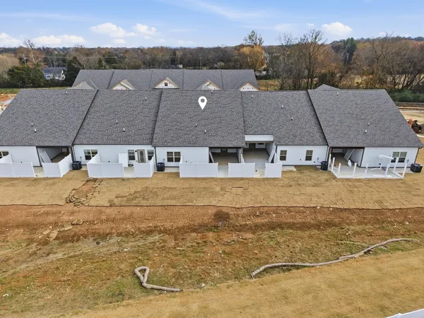 $435,000 | 1425 Suzanne Drive, Murfreesboro, TN 37128