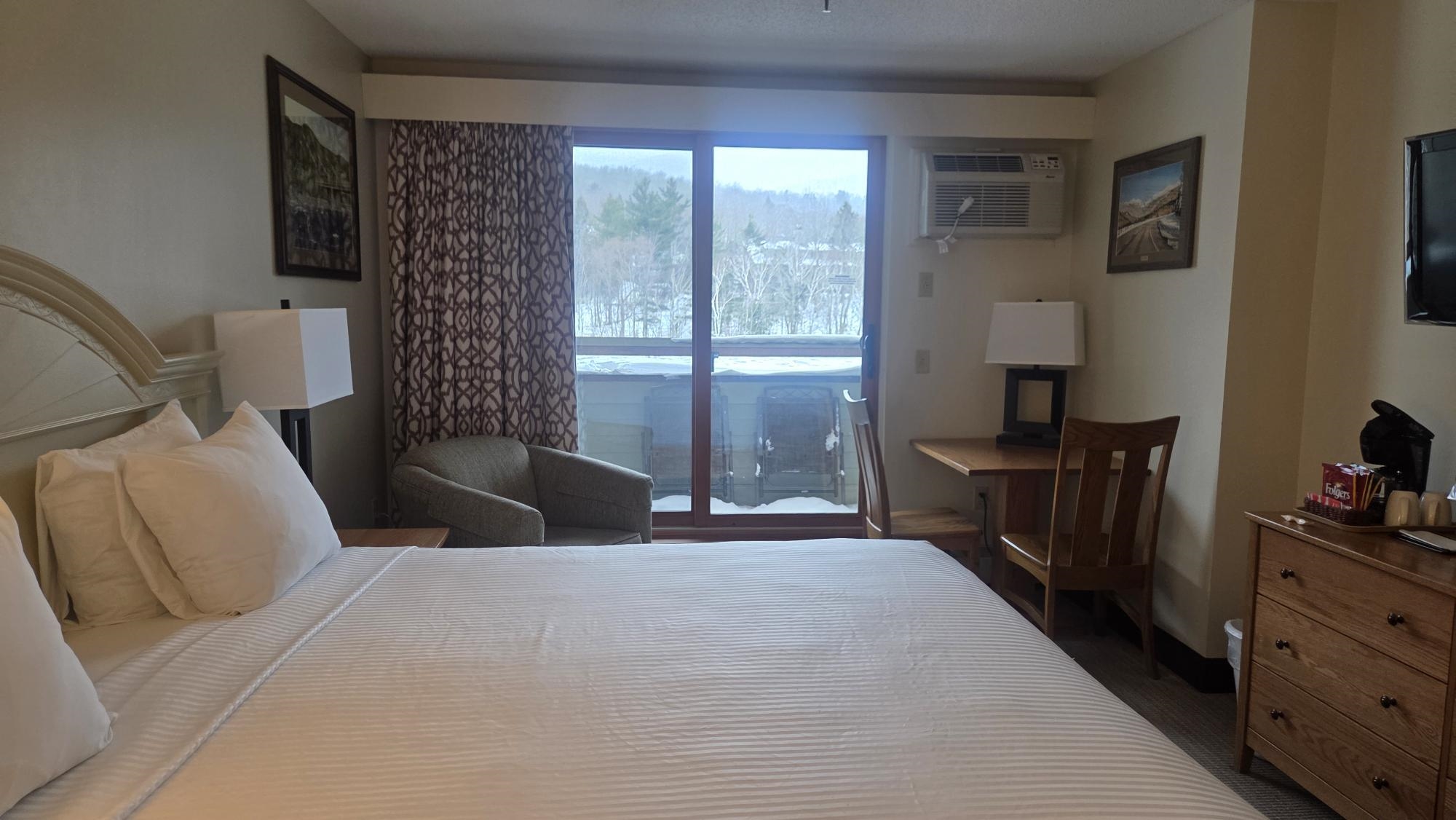 90 Loon Mountain Road, Unit 857D Lincoln, NH 03251 - Photo 5 of 46