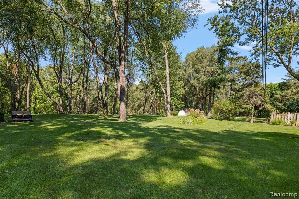 144 Oaklane Drive Rochester Hills, MI 48306 - Photo 60 of 74