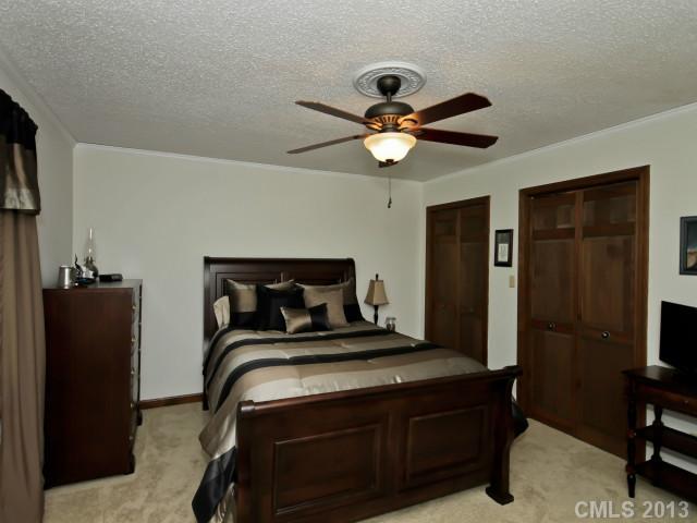 8420 Pompano Road Harrisburg, NC 28075 - Photo 8 of 16 Gallery Image 8