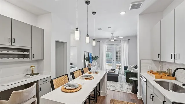 $1,878 | 1735 North Greenville Avenue, Unit 3223, Richardson, TX 75081