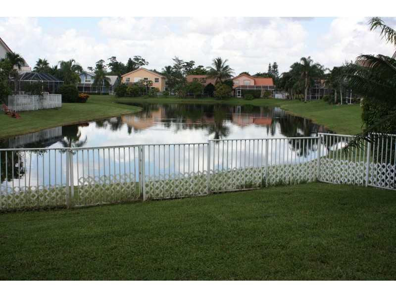 18193 Clear Brook Circle Boca Raton, FL 33498 - Photo 14 of 18 Exterior Front.