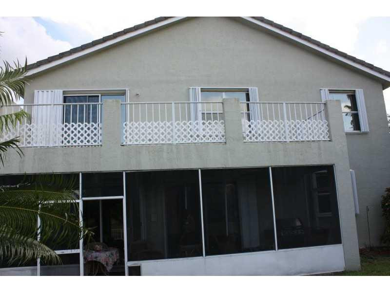 18193 Clear Brook Circle Boca Raton, FL 33498 - Photo 8 of 18 Exterior Front.