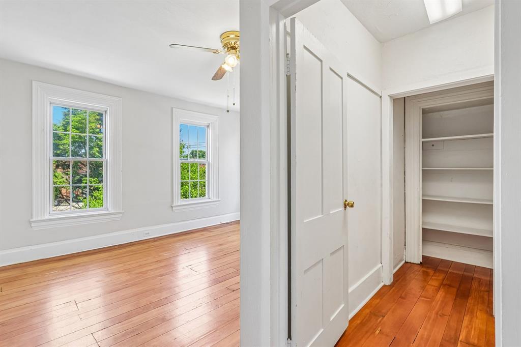 4111 Brownsville Road Pittsburgh, PA 15227 - Photo 26 of 34