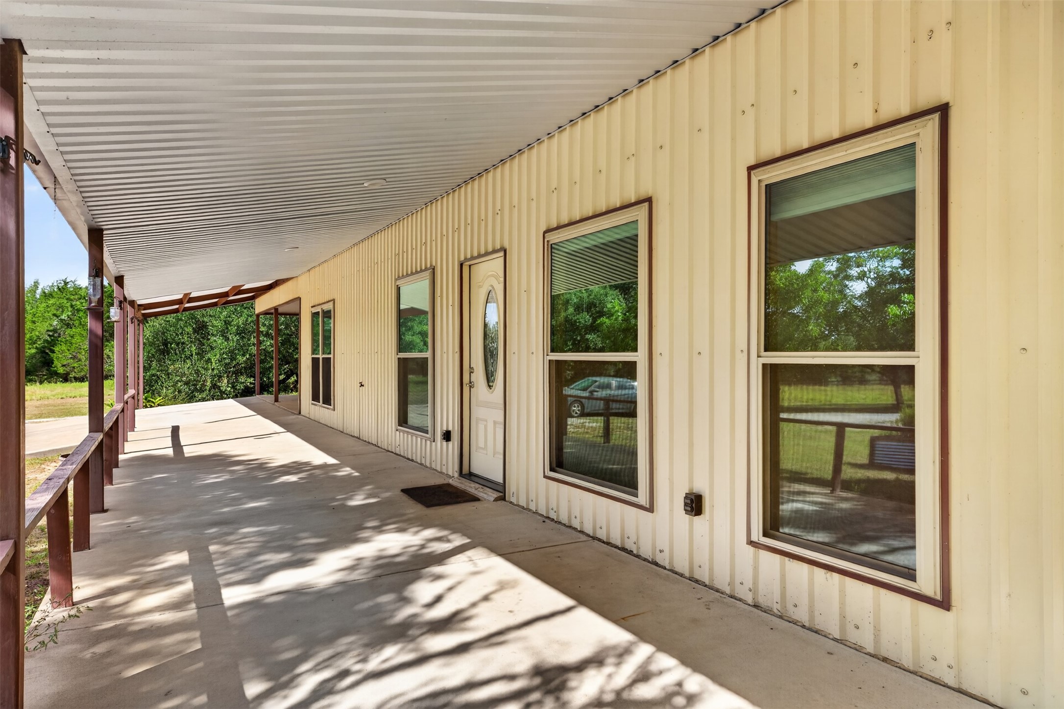 3961 Clay Crk Road Brenham, TX 77833 - Photo 2 of 32 Gallery Image 2