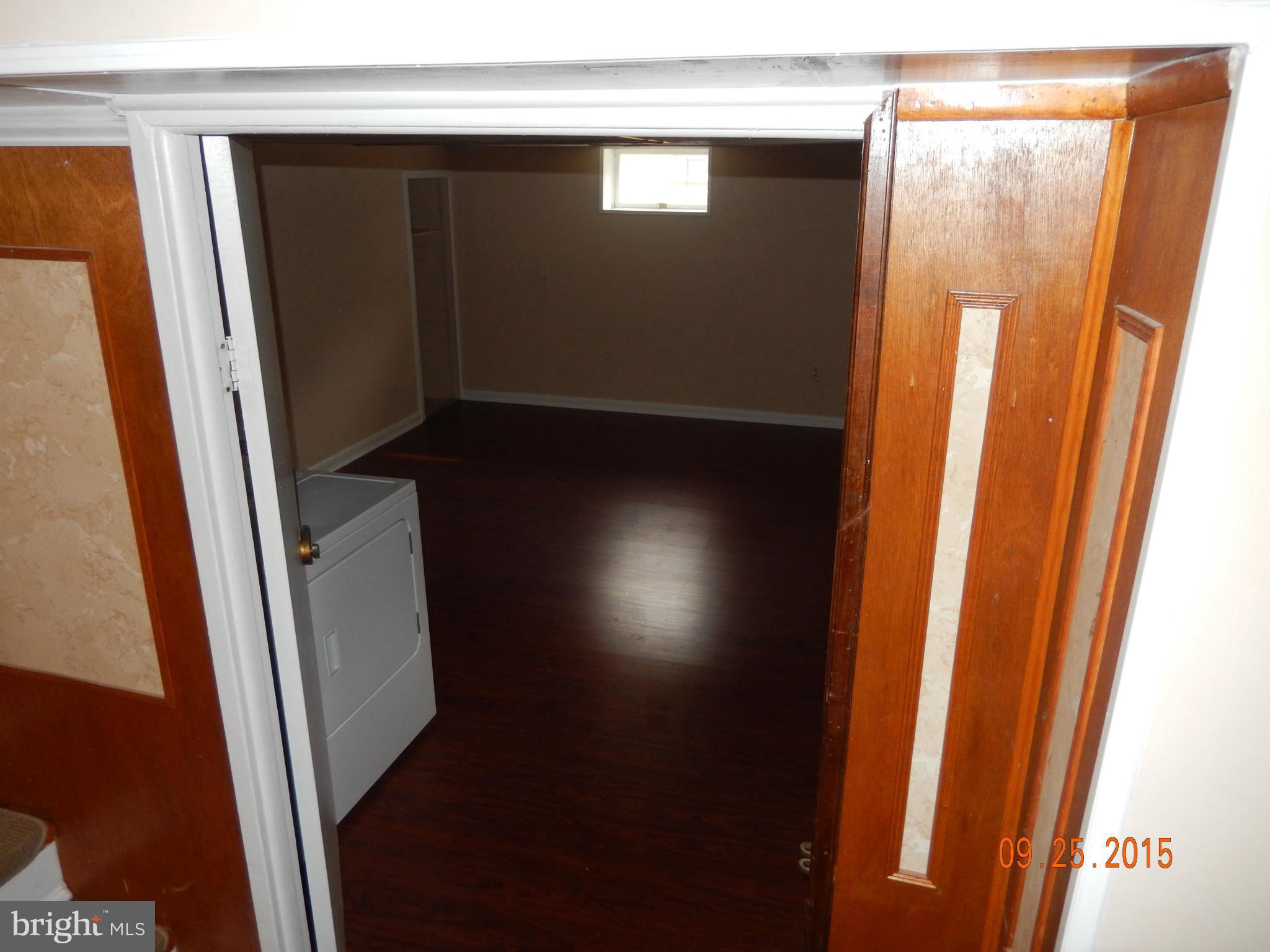 3922 Ilford Road Silver Spring, MD 20906 - Photo 10 of 30 a view of closet