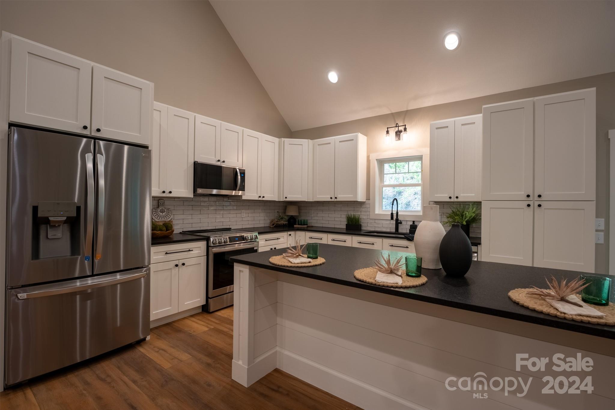 236 Blue Cedar Road Sylva, NC 28779 - Photo 8 of 25 Gallery Image 8