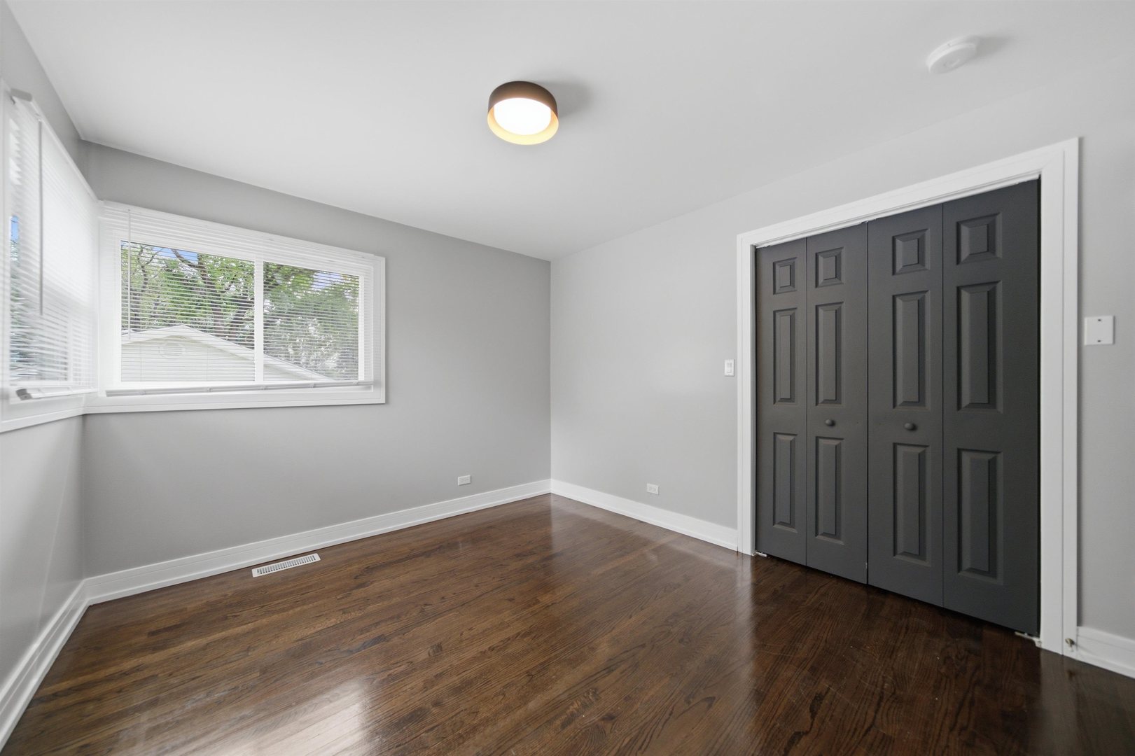 577 Ranger Drive Chicago Heights, IL 60411 - Photo 14 of 30 Gallery Image 14