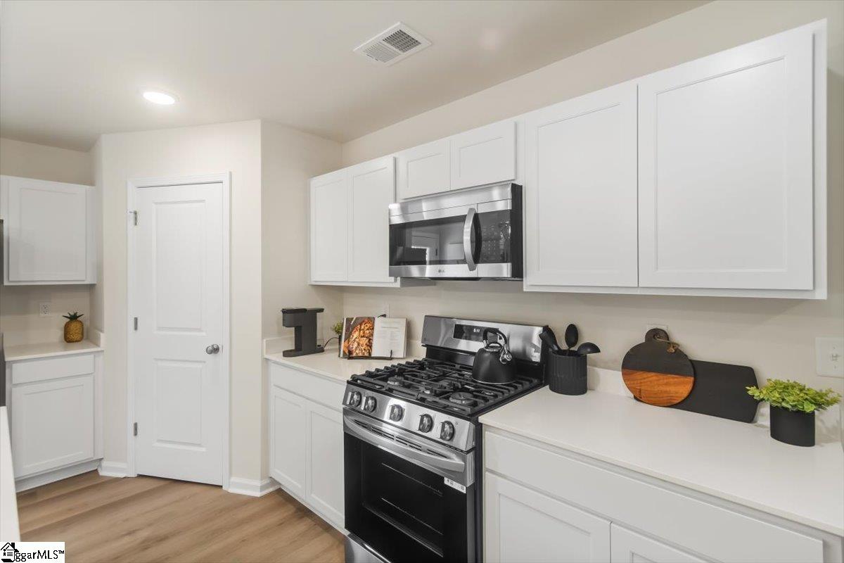102 Wyndham Way Laurens, SC 29360 - Photo 17 of 37