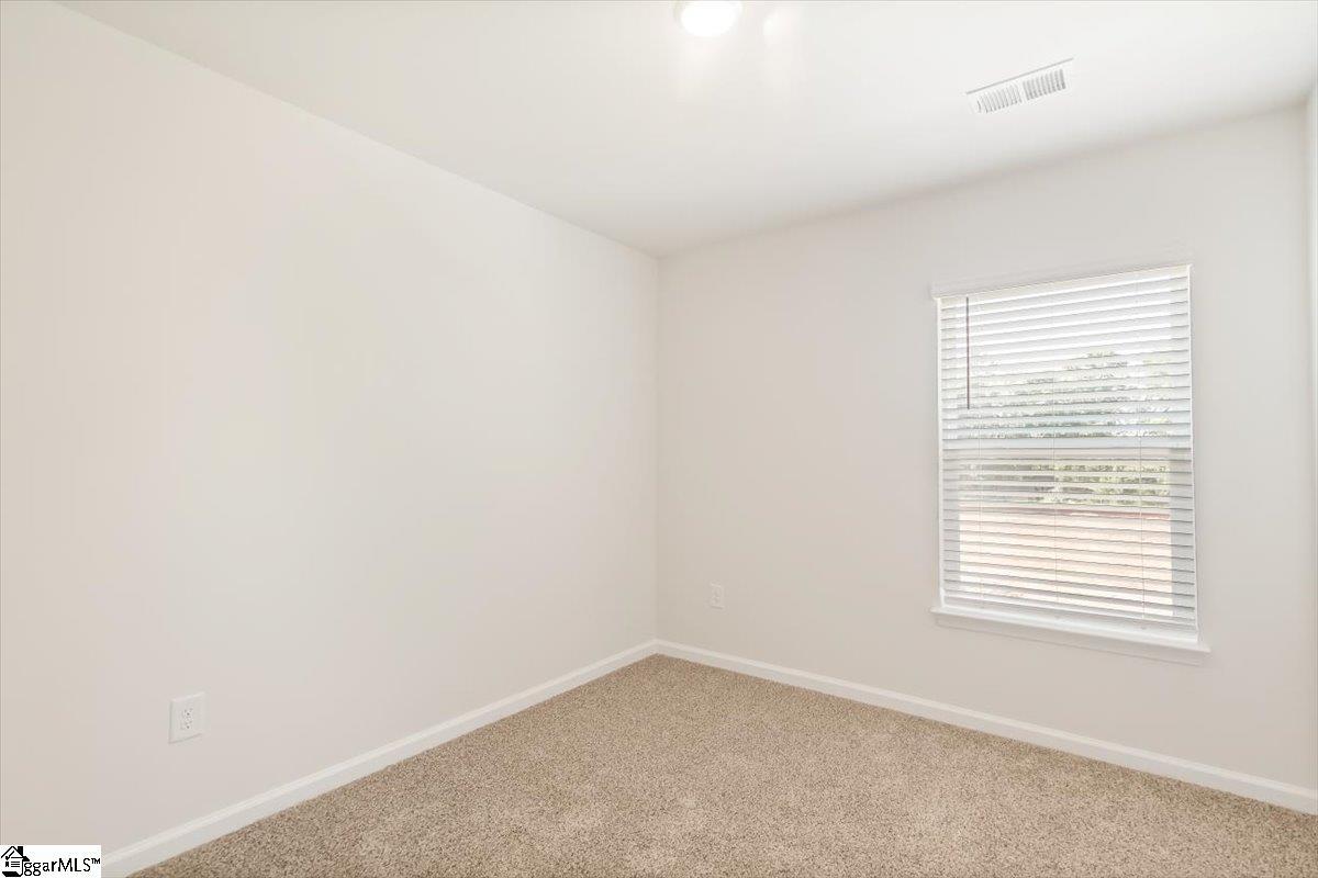 102 Wyndham Way Laurens, SC 29360 - Photo 28 of 37