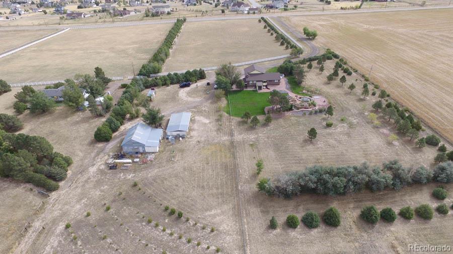 915 Kiowa-Bennett Road Bennett, CO 80102 - Photo 5 of 30