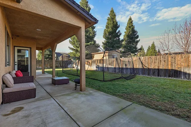 $458,900 | 3520 Humbug Drive, Anderson, CA 96007