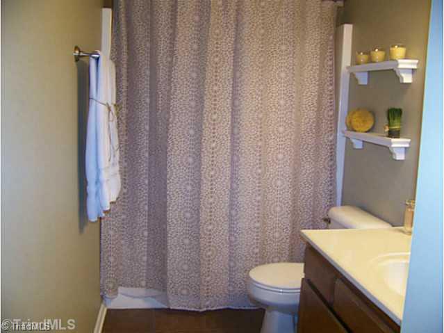 580 Carson Road Pilot Mountain, NC 27041 - Photo 10 of 16 Other Bath.