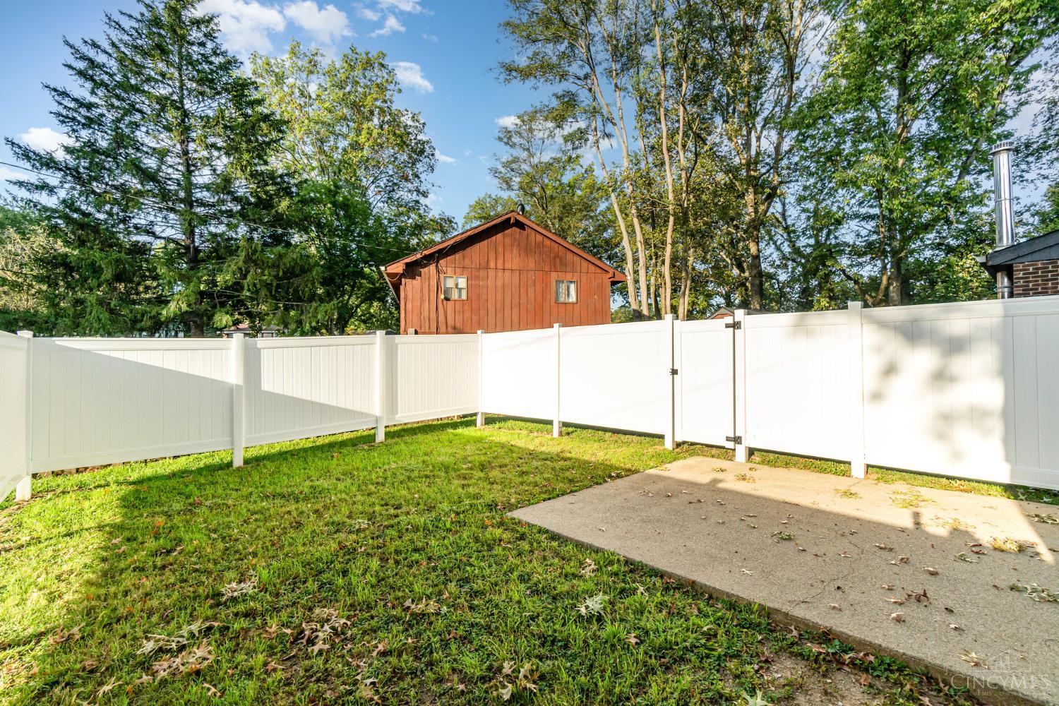 22 Robbie Ridge Milford, OH 45150 - Photo 8 of 27