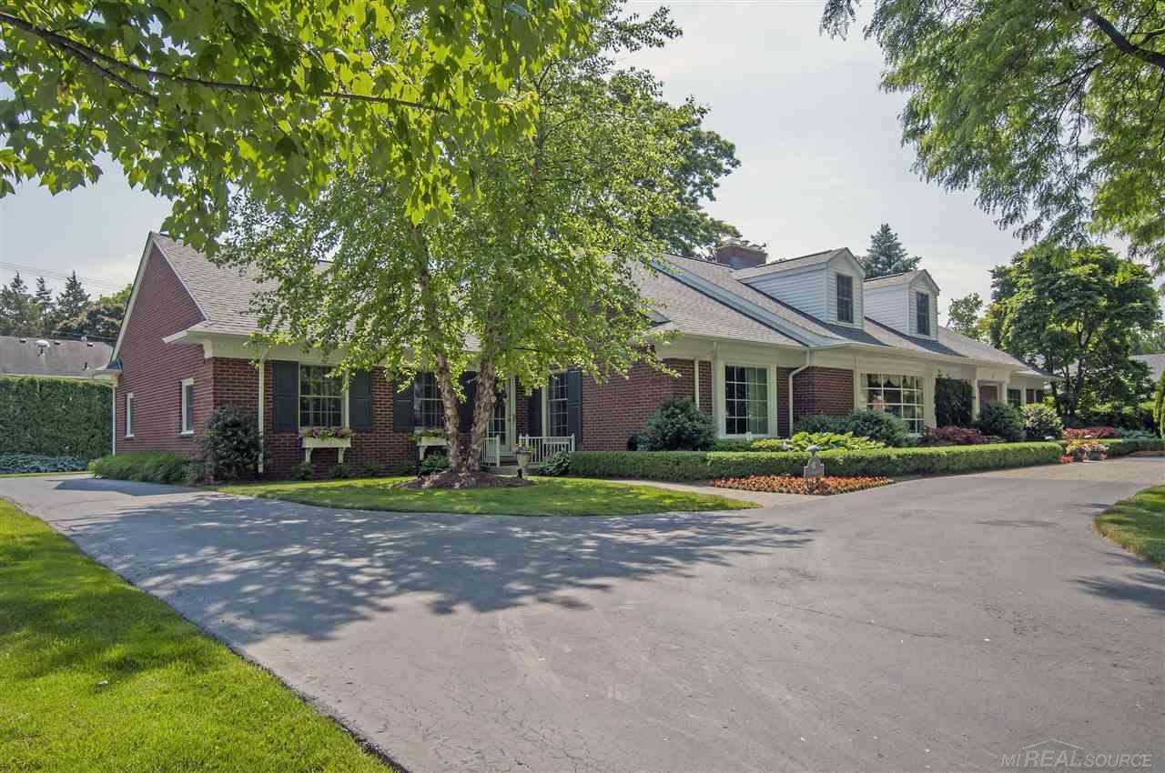 61 North Deeplands Road Grosse Pointe Shores, MI 48236 - Photo 2 of 52