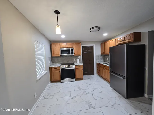 $1,400 | 4106 Lockhart Drive, Jacksonville, FL 32209