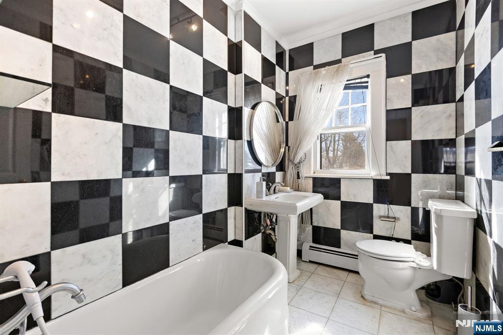 232 West Midland Avenue Paramus, NJ 07652 - Photo 10 of 14