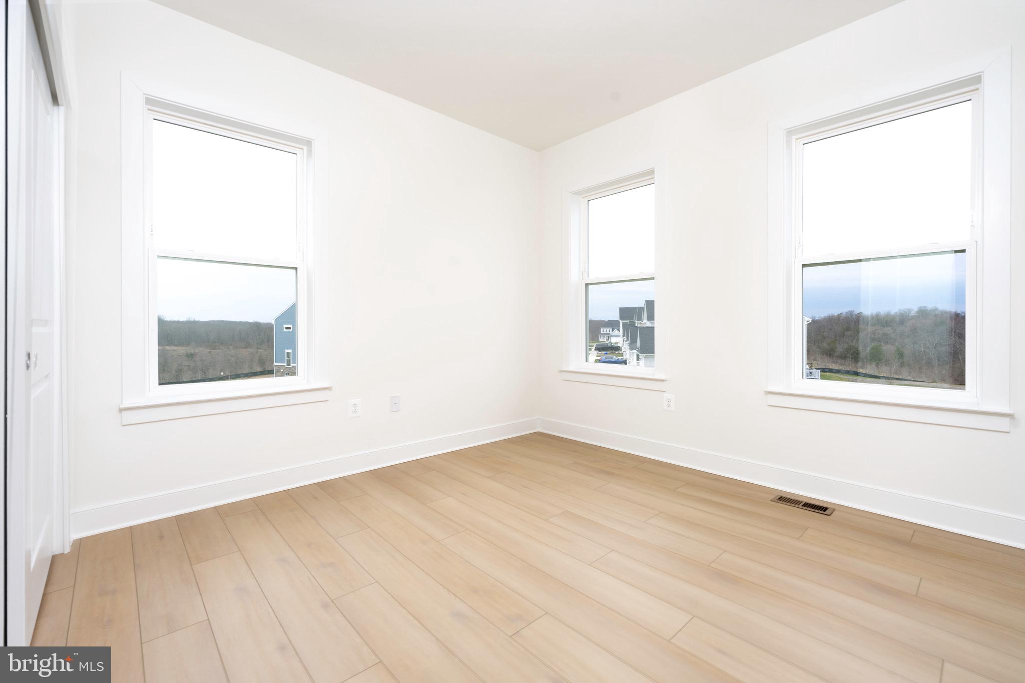 22520 Sculpin Brk Road Boyds, MD 20841 - Photo 19 of 34 Charming Bedroom On Bedroom Level