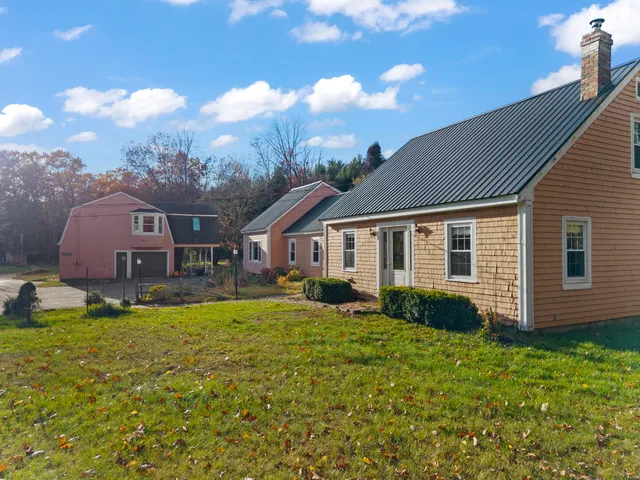 $559,000 | 82 Carll Road, Buxton, ME 04093