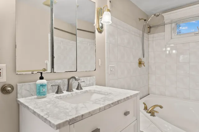 $559,000 | 82 Carll Road, Buxton, ME 04093