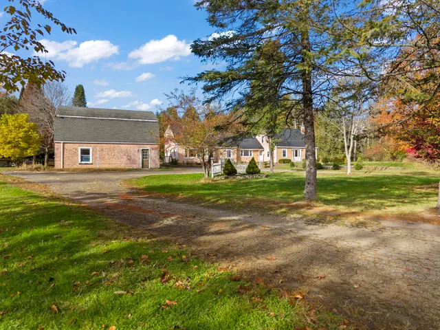 $559,000 | 82 Carll Road, Buxton, ME 04093