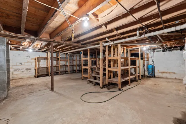 $559,000 | 82 Carll Road, Buxton, ME 04093