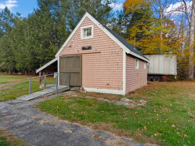 $559,000 | 82 Carll Road, Buxton, ME 04093