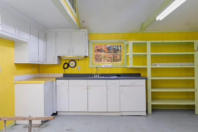 $559,000 | 82 Carll Road, Buxton, ME 04093