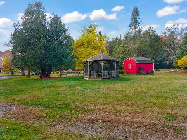 $559,000 | 82 Carll Road, Buxton, ME 04093