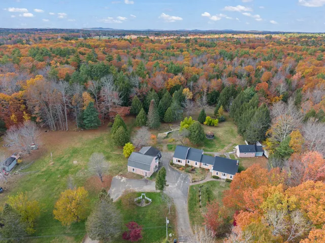 $559,000 | 82 Carll Road, Buxton, ME 04093