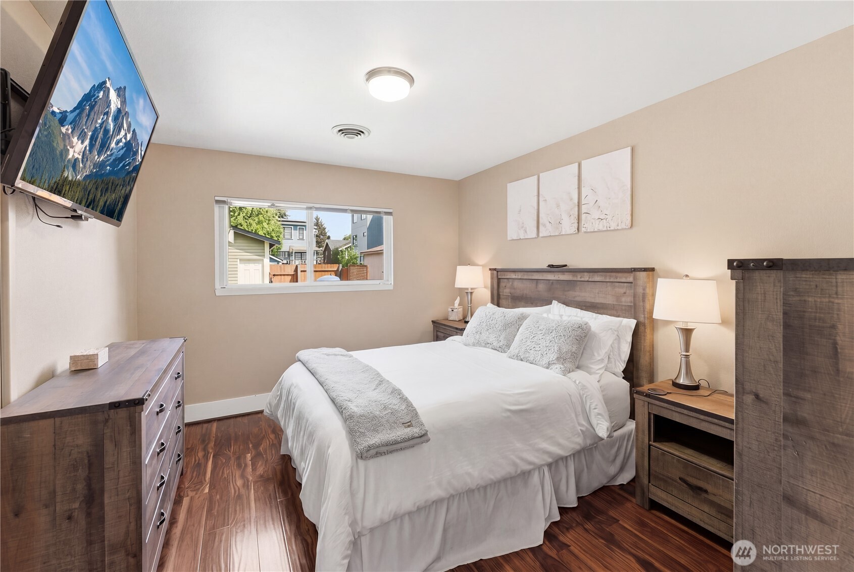 710 North 68th Street Seattle, WA 98103 - Photo 7 of 36 Gallery Image 7