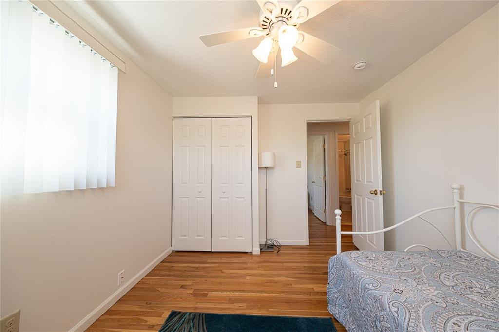 44 Highbury Road Cheswick, PA 15024 - Photo 14 of 36 SECOND BEDROOM
