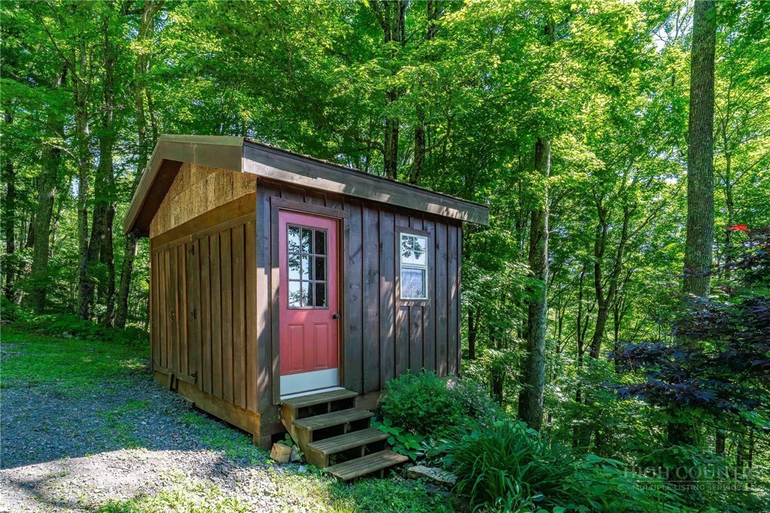 1260 Fork Ridge Road Zionville, NC 28698 - Photo 45 of 50