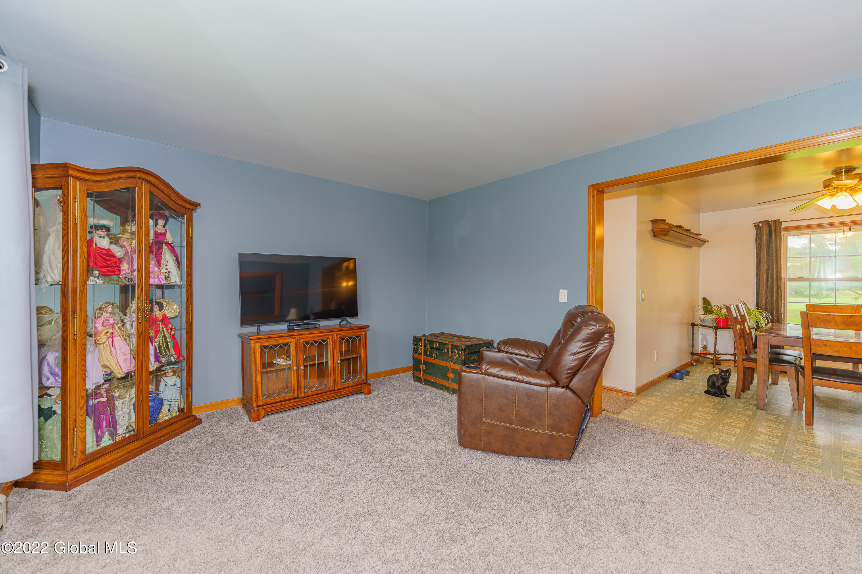 984 Westfall Road Wright, NY 12053 - Photo 7 of 30 1 Livingroom 2