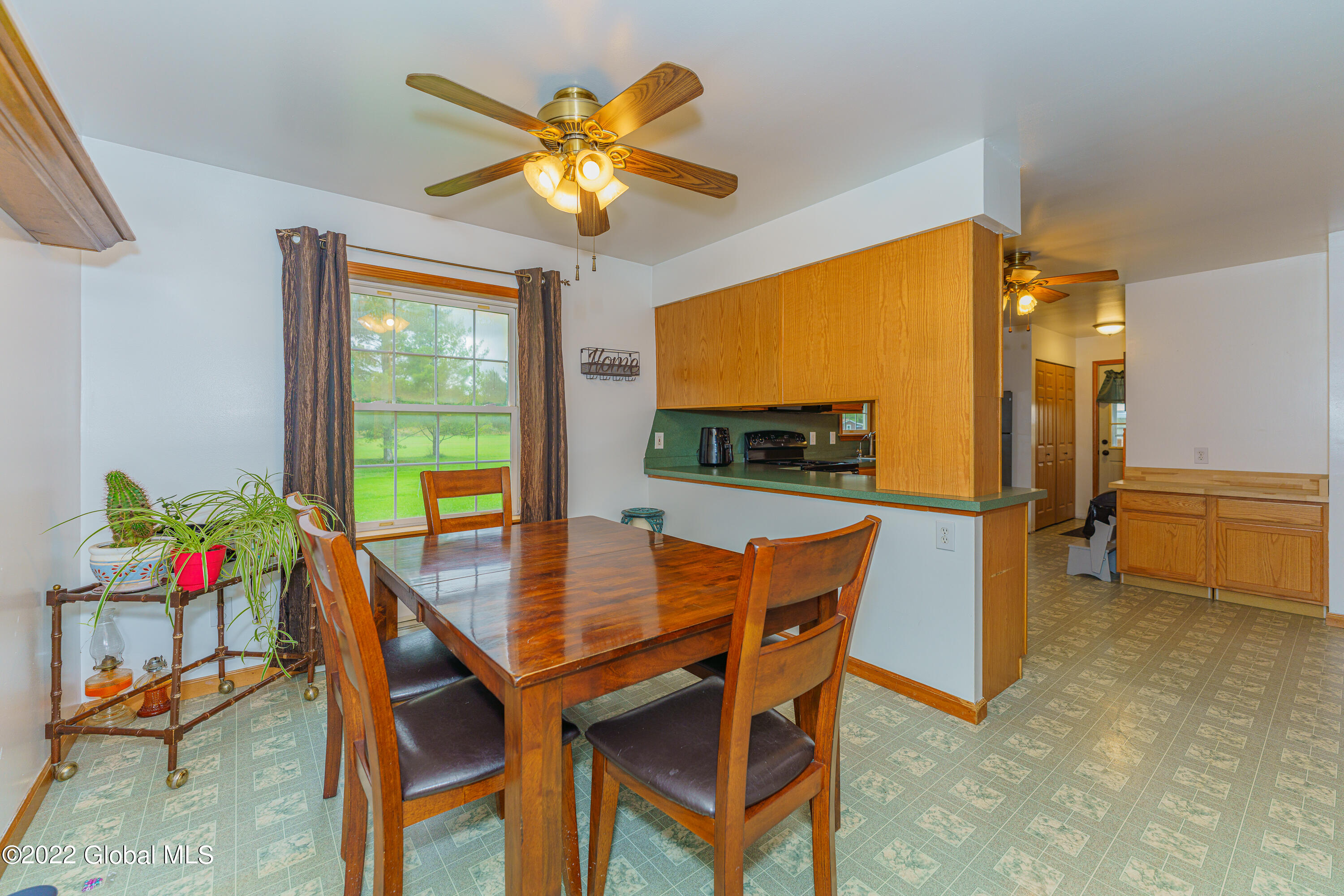 984 Westfall Road Wright, NY 12053 - Photo 10 of 30 2 Diningroom 1