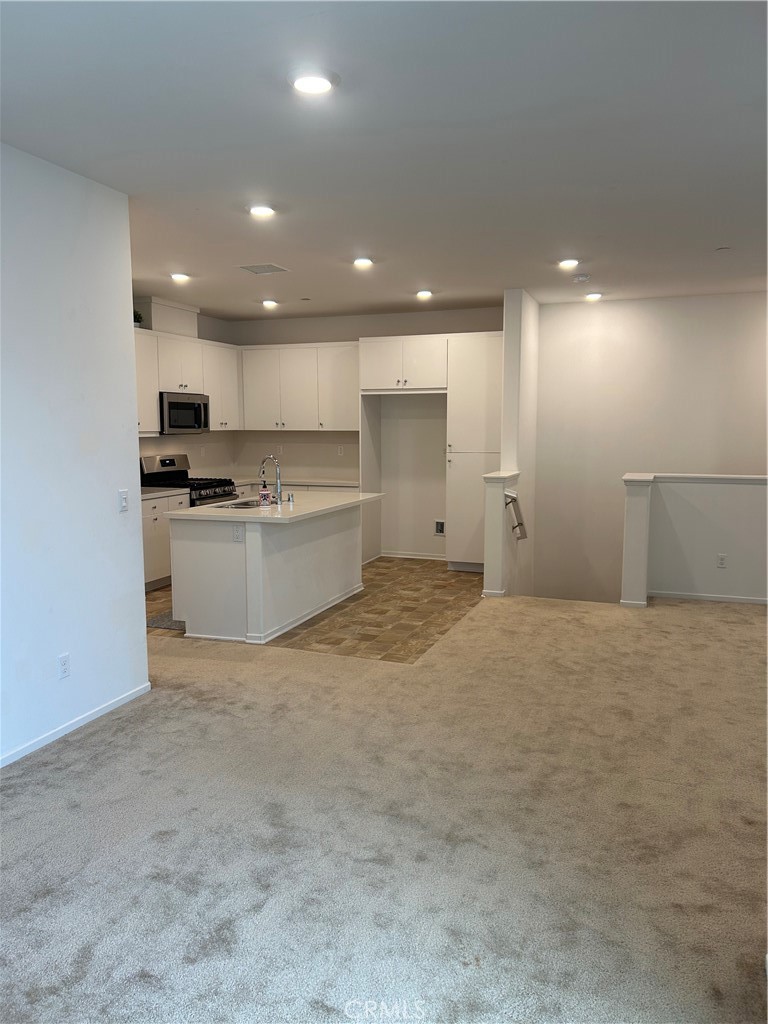 5585 Kate Way, Unit 6 Fontana, CA 92336 - Photo 4 of 22