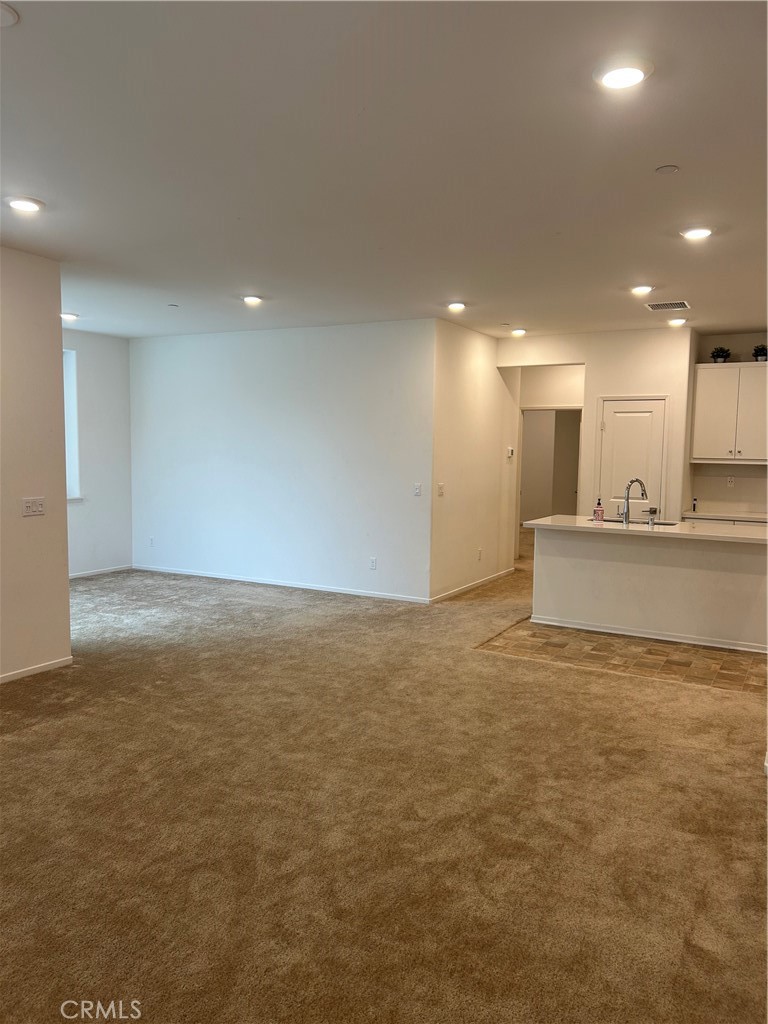 5585 Kate Way, Unit 6 Fontana, CA 92336 - Photo 5 of 22