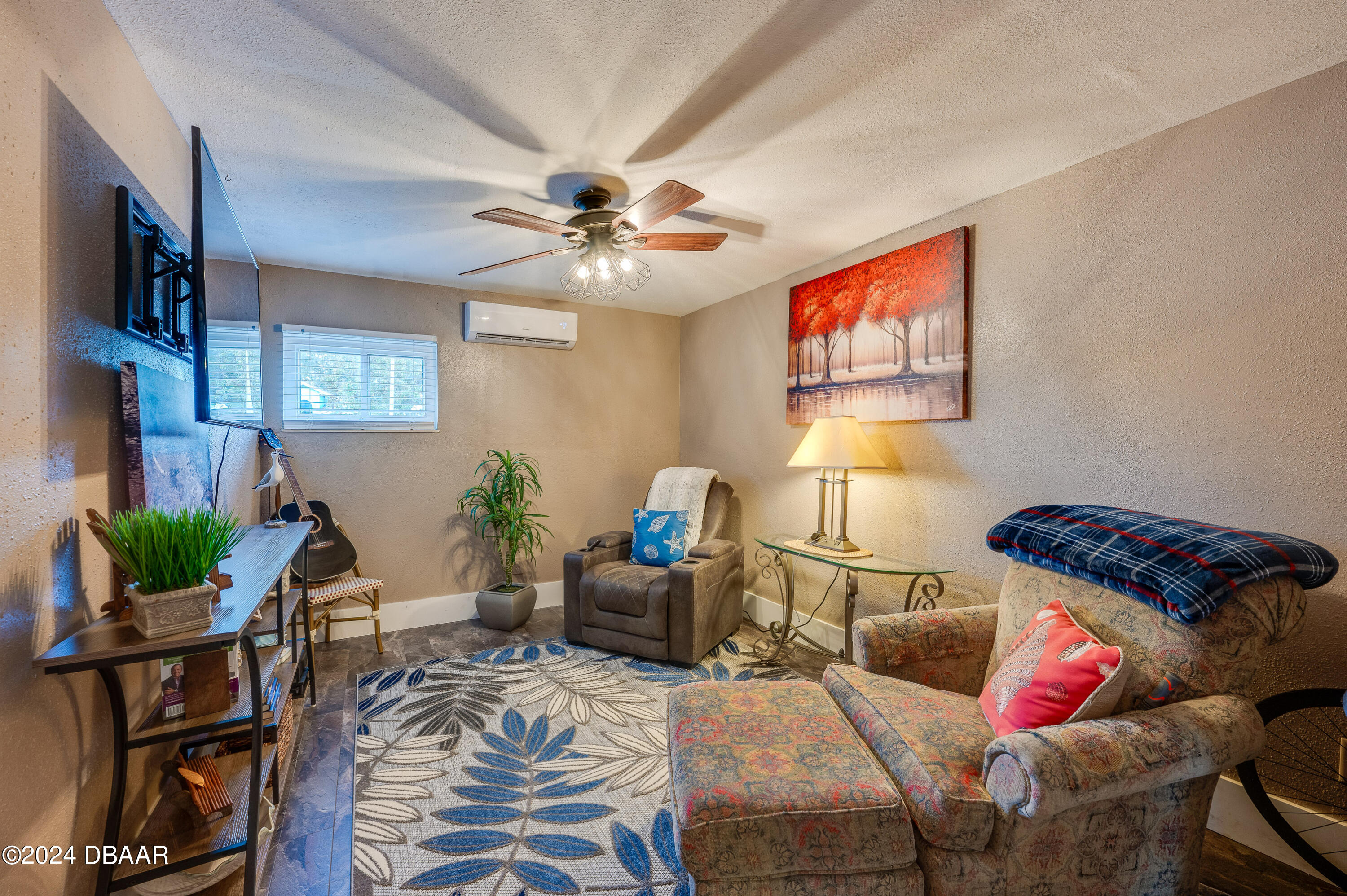 4850 Spruce Creek Road Port Orange, FL 32127 - Photo 16 of 27 a living room with furniture
