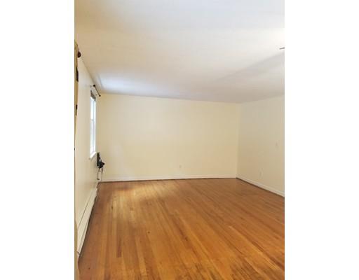 2 Warebrook Villiage Ware, MA 01082 - Photo 4 of 21 Gallery Image 4