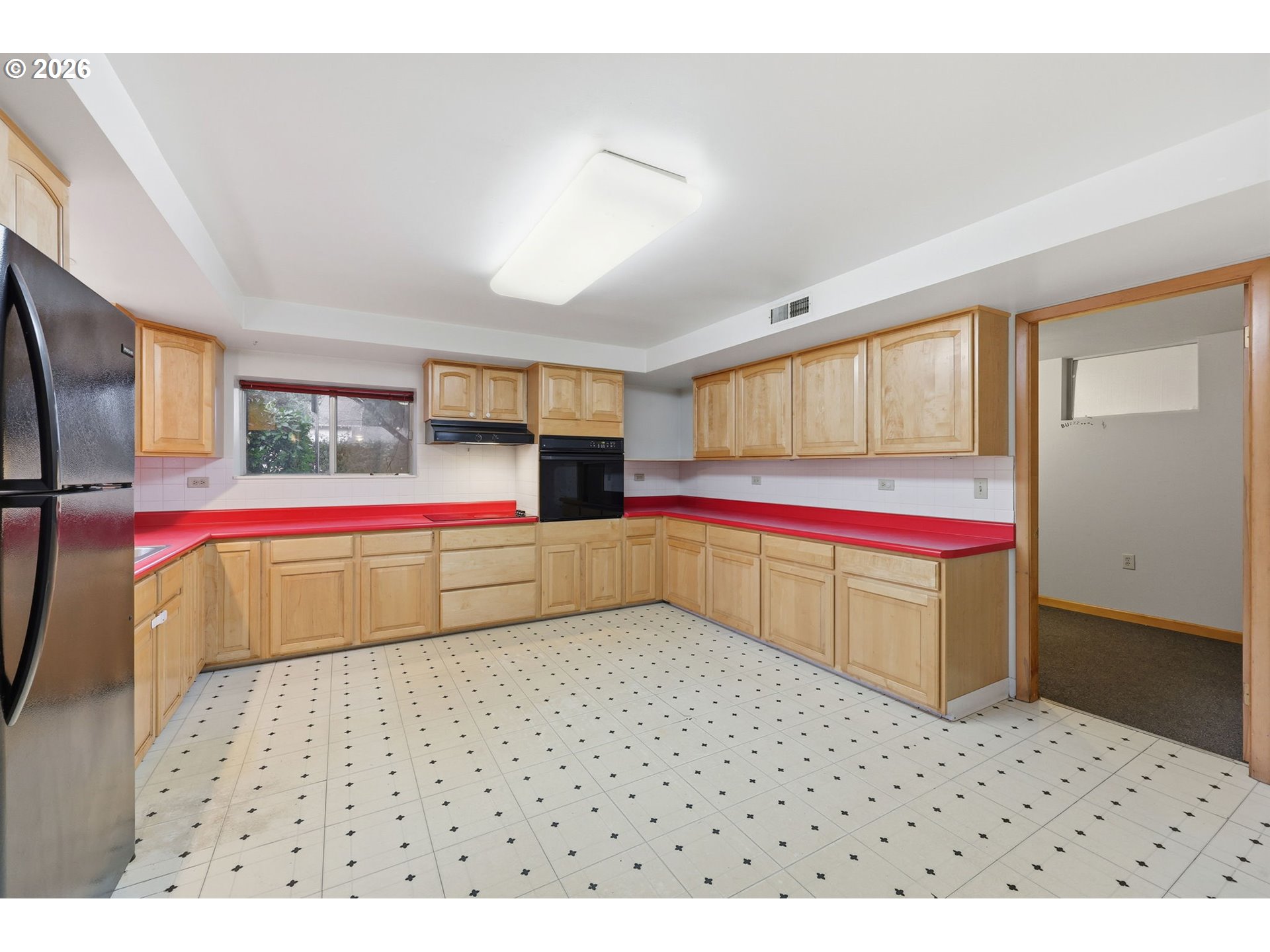 8855 Southwest Omara Street Portland, OR 97223 - Photo 21 of 37