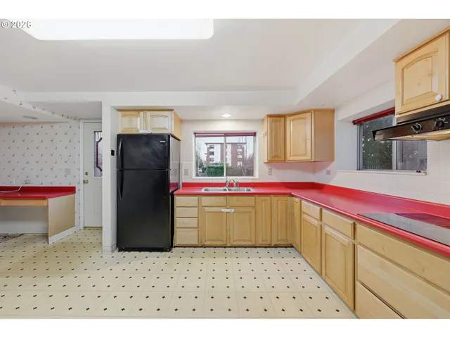 $764,900 | 8855 Southwest Omara Street, Portland, OR 97223