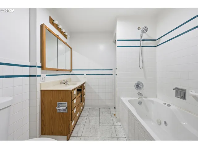 $764,900 | 8855 Southwest Omara Street, Portland, OR 97223