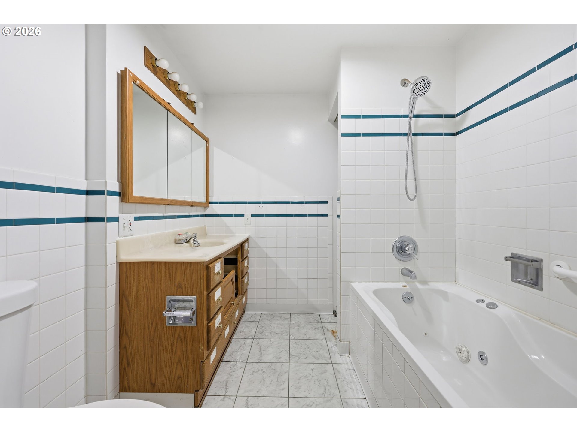 8855 Southwest Omara Street Portland, OR 97223 - Photo 26 of 37