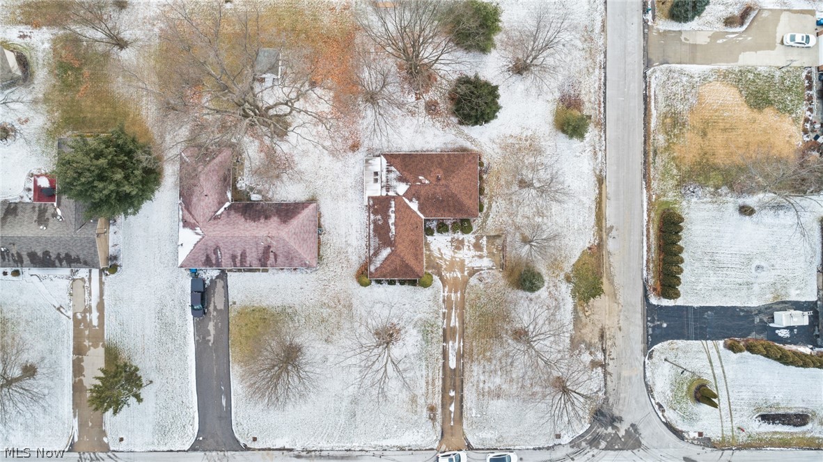 1448 Bruce Road Macedonia, OH 44056 - Photo 2 of 20 Gallery Image 2