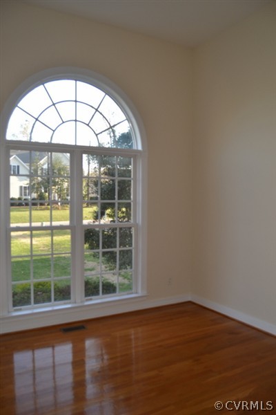 814 Club Ridge Court Chester, VA 23836 - Photo 9 of 15 Gallery Image 9