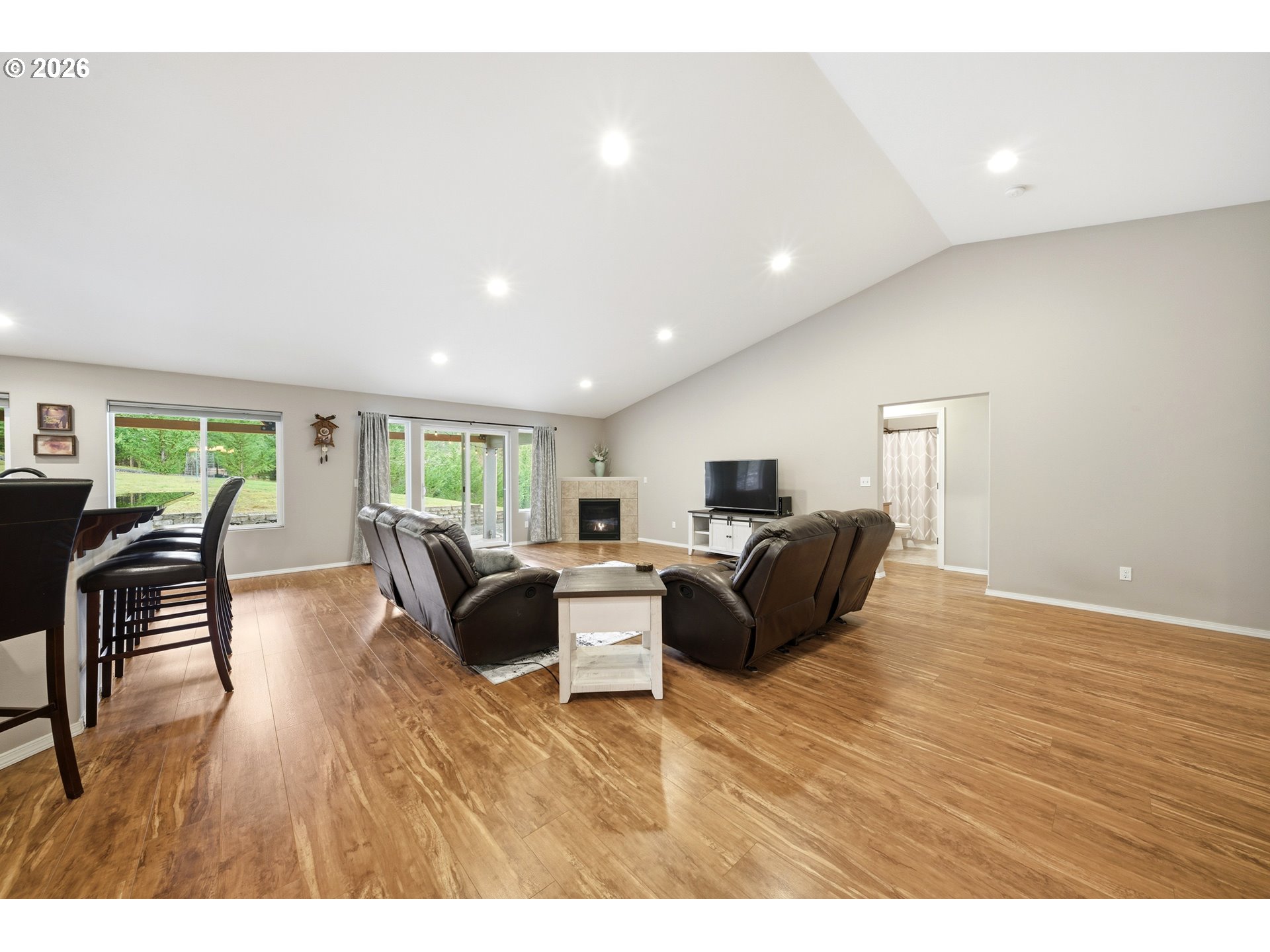946 Paine Road Castle Rock, WA 98611 - Photo 11 of 44