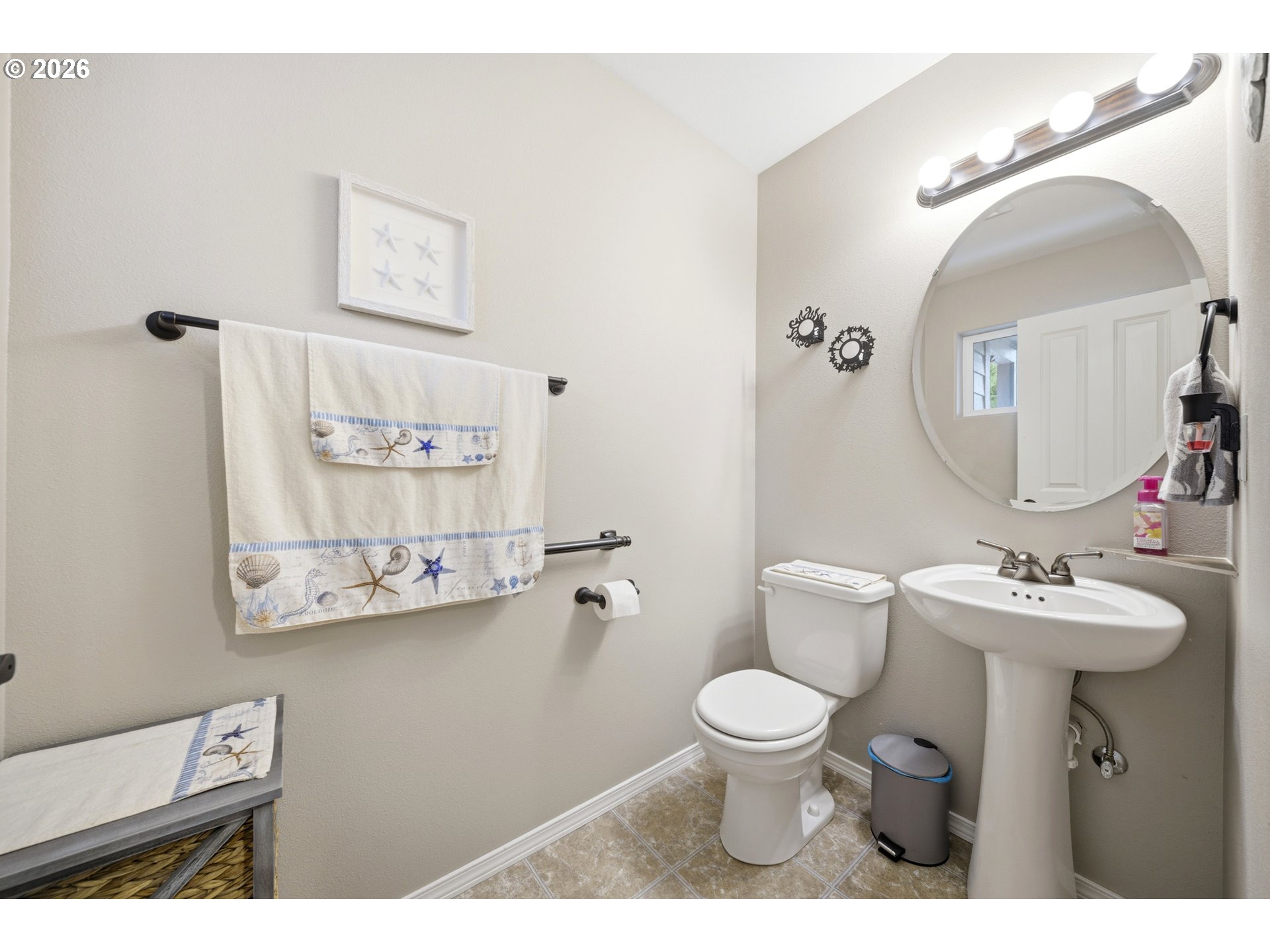 946 Paine Road Castle Rock, WA 98611 - Photo 8 of 44